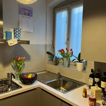 Livinn La Mansardina1 E L'affresco Будинок відпочинку