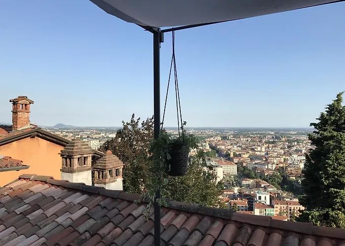 Holiday home Livinn La Mansardina1 E L'affresco Bergamo